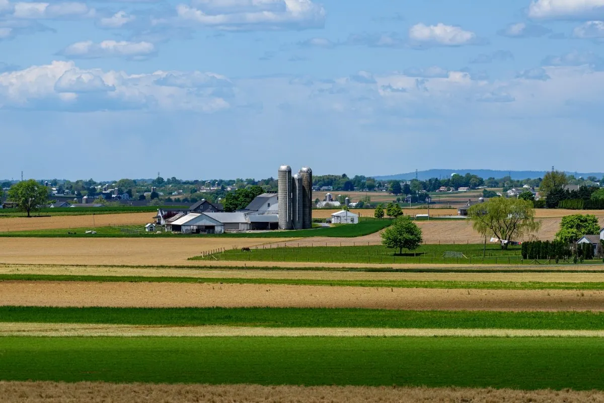 Lancaster County Pennsylvania silo and barn in field